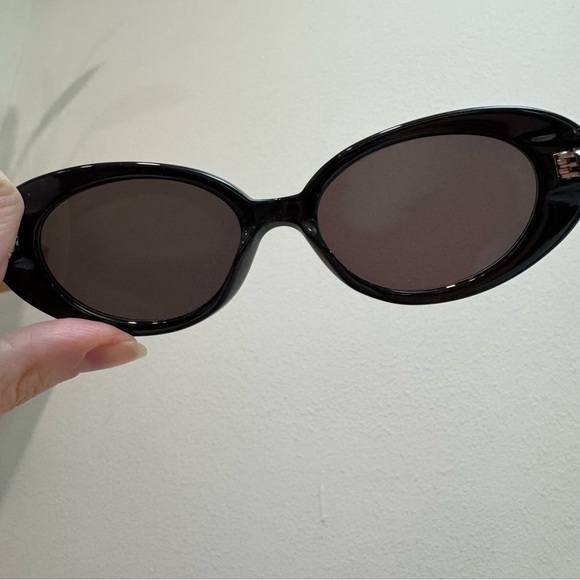 Lu Goldie Jeanne Sunglasses - Picture 9 of 14